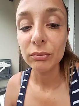 jasminelabeurette69 online show from 06-02-26, 01:44