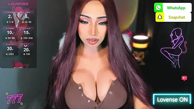 Snapshot of Attractive_Goddess_Isla chatting on 06-04-26, 01:49 Attractive Goddess Isla online show from 06-04-26, 01:49