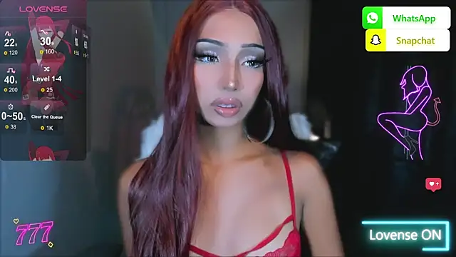 Snapshot of Attractive_Goddess_Isla chatting on 06-01-26, 03:44 Attractive Goddess Isla online show from 06-01-26, 03:44