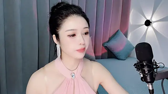 Momo-Wow online show from 07-01-26, 05:52