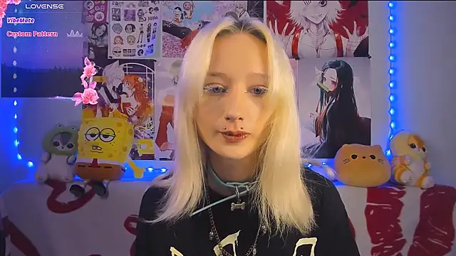 Snapshot of Katia_Nabiee chatting on 07-27-26, 04:08 Katia Nabiee online show from 07-27-26, 04:08