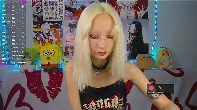 Snapshot of Katia_Nabiee chatting on 06-15-26, 04:34 Katia Nabiee online show from 06-15-26, 04:34
