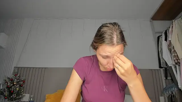 SofiClimbing online show from 02-16-26, 01:26