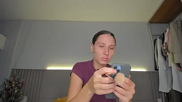 SofiClimbing online show from 02-07-26, 05:15