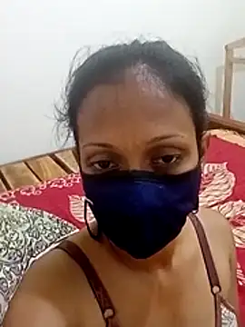 Snapshot of slfuncouple chatting on 07-11-26, 04:13 slfuncouple online show from 07-11-26, 04:13