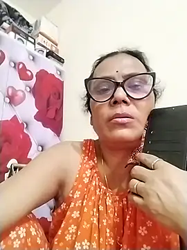 Snapshot of chatterjeesayani567 chatting on 07-26-26, 06:09 chatterjeesayani567 online show from 07-26-26, 06:09
