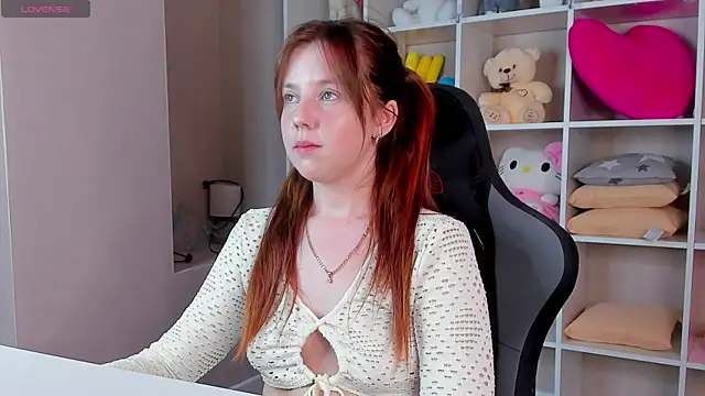 Violeta Paul online show from 06-26-26, 09:04