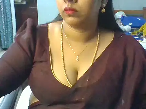 Snapshot of Tamil_hot_Meenu chatting on 07-11-26, 10:59 Tamil hot Meenu online show from 07-11-26, 10:59