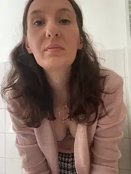 PregnantEmilia online show from 06-03-26, 07:42