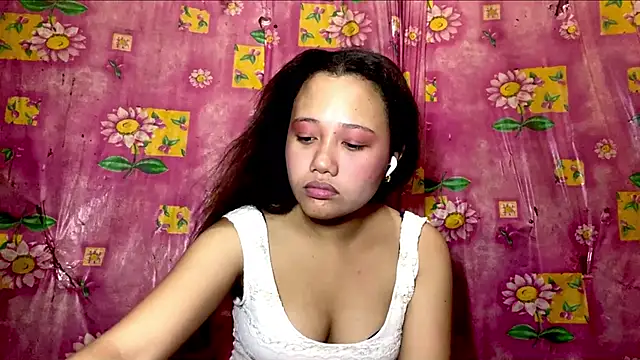 Abegail2221 online show from 06-18-26, 05:39