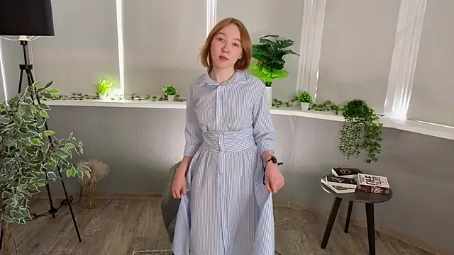 Snapshot of LeliaSavich chatting on 06-05-26, 01:10 LeliaSavich online show from 06-05-26, 01:10