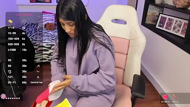 Hailey Adams online show from 07-20-26, 11:23