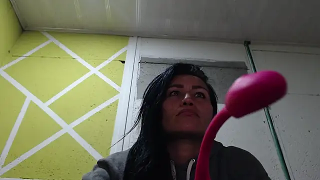 Nicolsweet  online show from 07-25-26, 01:02