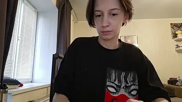 Snapshot of secrettt_poison chatting on 06-21-26, 03:18 secrettt poison online show from 06-21-26, 03:18