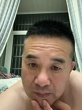 Snapshot of woailllll chatting on 06-11-26, 01:41 woailllll online show from 06-11-26, 01:41