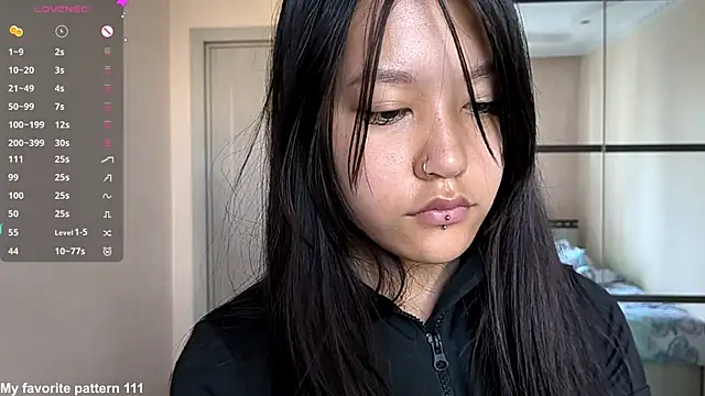 AyaWildfire online show from 07-18-26, 02:09