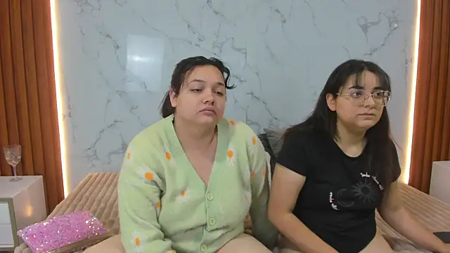 genesis y moon online show from 07-10-26, 10:48