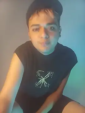Snapshot of Axel_eroticsex chatting on 06-04-26, 10:25 Axel eroticsex online show from 06-04-26, 10:25