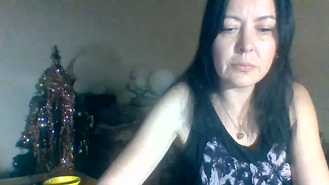 Snapshot of Ally46x chatting on 07-26-26, 05:31 Ally46x online show from 07-26-26, 05:31