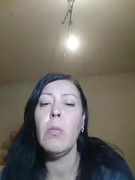 Snapshot of Ally46x chatting on 06-02-26, 11:10 Ally46x online show from 06-02-26, 11:10