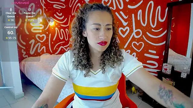 afrodita marin online show from 06-23-26, 07:12