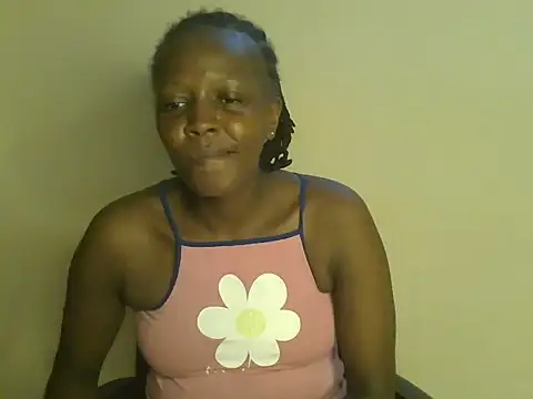 Snapshot of sweet_africanah chatting on 06-06-26, 02:33 sweet africanah online show from 06-06-26, 02:33