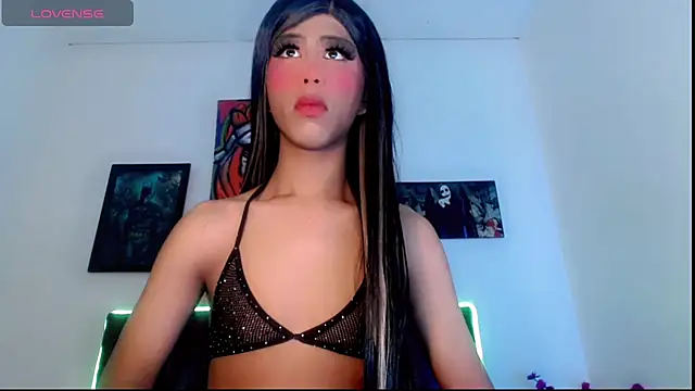 Honey Balenciaga online show from 07-25-26, 07:09