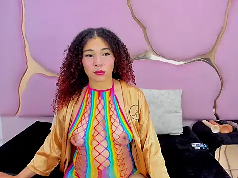 Snapshot of MiaCarterSS chatting on 06-10-26, 04:46 MiaCarterSS online show from 06-10-26, 04:46