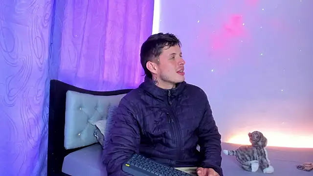 johnycooper08 online show from 06-23-26, 12:47