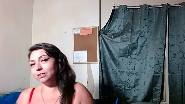 Snapshot of Synchronicity272 chatting on 06-04-26, 07:02 Synchronicity272 online show from 06-04-26, 07:02