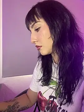 Snapshot of Zaira_pink chatting on 06-11-26, 07:44 Zaira pink online show from 06-11-26, 07:44