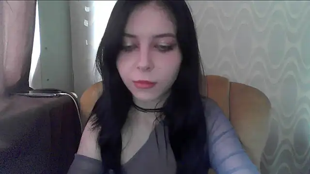 Snapshot of RileyTight chatting on 06-11-26, 08:33 RileyTight online show from 06-11-26, 08:33