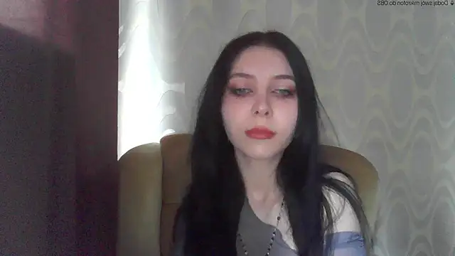Snapshot of RileyTight chatting on 06-02-26, 12:38 RileyTight online show from 06-02-26, 12:38