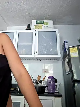 Snapshot of Celeste222- chatting on 08-05-26, 04:12 Celeste222- online show from 08-05-26, 04:12