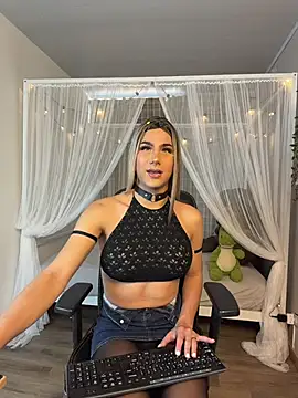 Martinaa Rose online show from 06-25-26, 12:54
