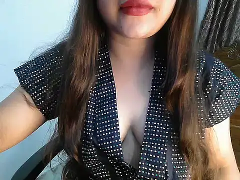 Snapshot of cuty_Mimi chatting on 06-11-26, 03:31 cuty Mimi online show from 06-11-26, 03:31