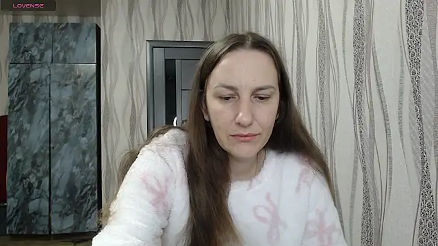 Yevgeshka-Milashka online show from 11-12-25, 05:11