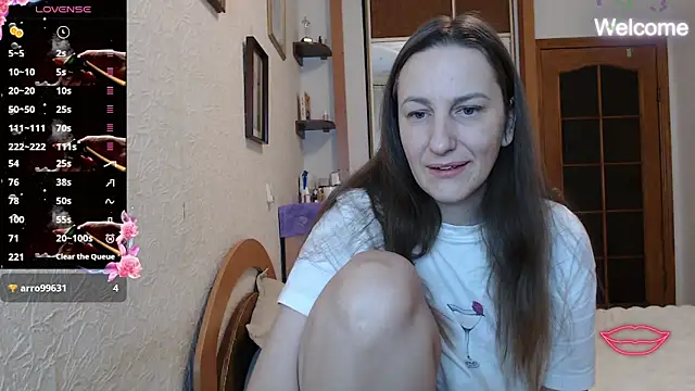 Snapshot of Yevgeshka-Milashka chatting on 02-17-26, 04:54 Yevgeshka-Milashka online show from 02-17-26, 04:54