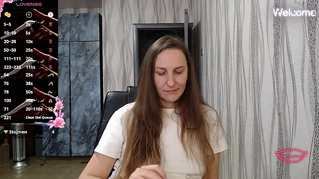 Yevgeshka-Milashka online show from 10-28-25, 07:07