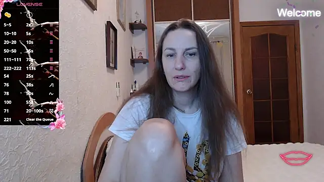 Yevgeshka-Milashka online show from 01-06-26, 03:32