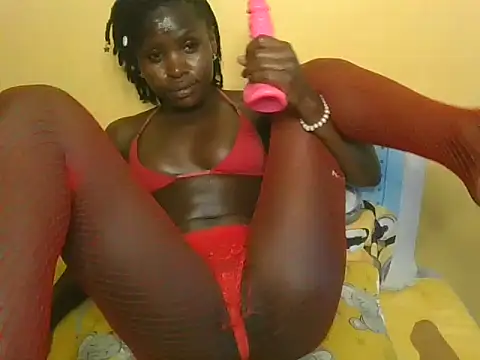 Snapshot of Suzzy_Baibe chatting on 06-21-26, 10:43 Suzzy Baibe online show from 06-21-26, 10:43