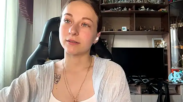 Snapshot of TaIliedGuest chatting on 06-19-26, 03:23 TaIliedGuest online show from 06-19-26, 03:23