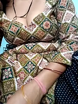 hey darling  online show from 07-18-26, 12:03