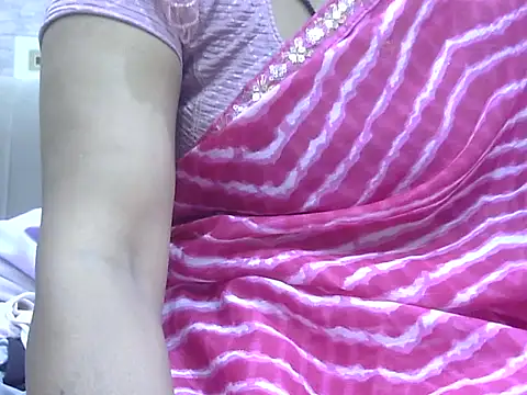 hey darling  online show from 06-25-26, 11:04