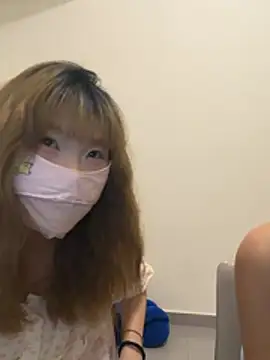 QIQI-QIQI-01 online show from 07-21-26, 08:59
