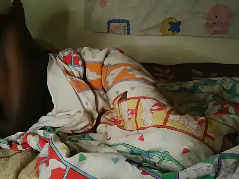 Snapshot of Prettyliz001 chatting on 06-07-26, 01:44 Prettyliz001 online show from 06-07-26, 01:44