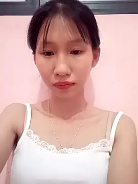 Snapshot of Abi_girl12 chatting on 06-10-26, 04:19 Abi girl12 online show from 06-10-26, 04:19