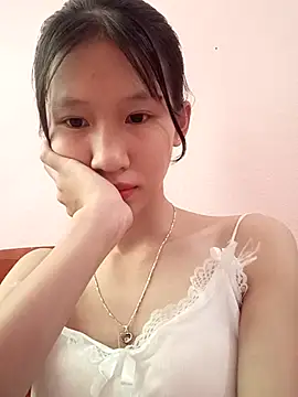 Snapshot of Abi_girl12 chatting on 06-05-26, 05:45 Abi girl12 online show from 06-05-26, 05:45