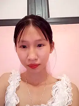 Snapshot of Abi_girl12 chatting on 06-09-26, 04:08 Abi girl12 online show from 06-09-26, 04:08