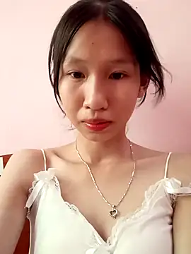 Snapshot of Abi_girl12 chatting on 06-04-26, 03:44 Abi girl12 online show from 06-04-26, 03:44